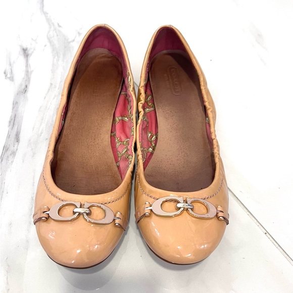 Coach Shoes - Coach Carlita Women's Signature Logo Pink Beige Ballet Flats Shoes 8.5 B